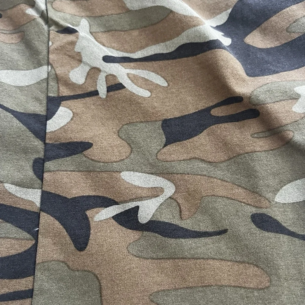 Wrangler Outdoor Camo Hiking Pants Mens 36x30 Tag 34x26 Measured Zip Pockets